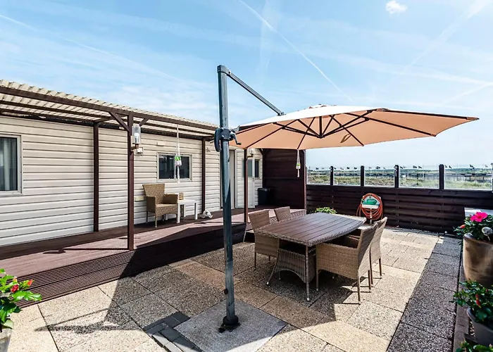 Family With Terrace And Parking زاندفورت